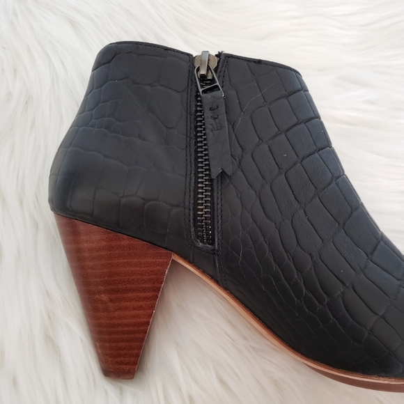 Matt Bernson Jagguar Black Leather Ankle Bootie - Size 9M - Picture 12 of 14